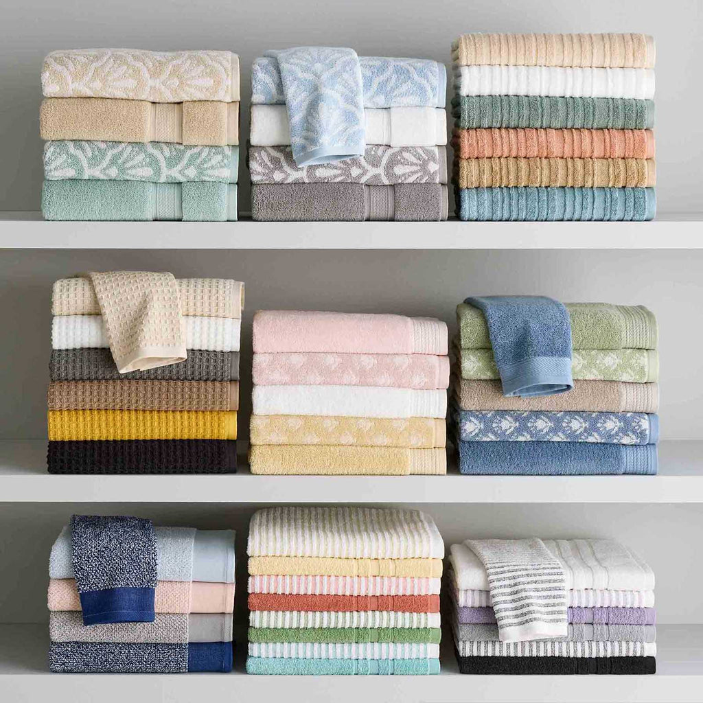 Essential Solid Terracotta Bath Towel, 30x54