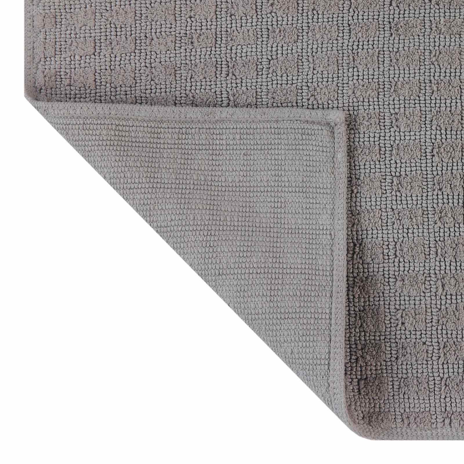Woven Square Dark Grey Bath Rug, 20x30