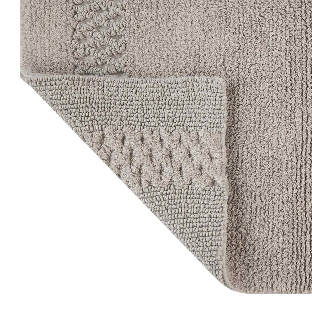 Reversible Grey Bath Rug, 20x30