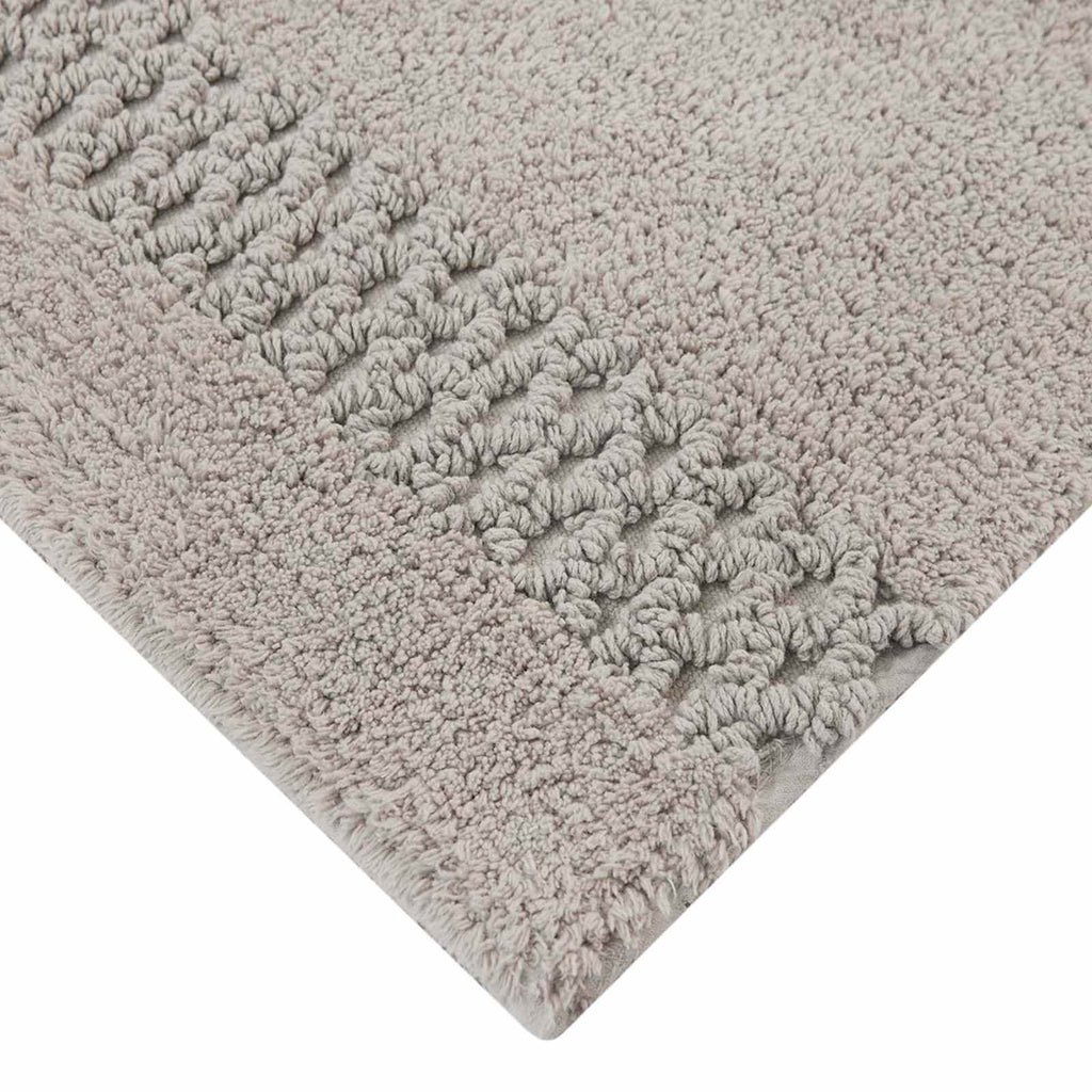 Reversible Grey Bath Rug, 20x30