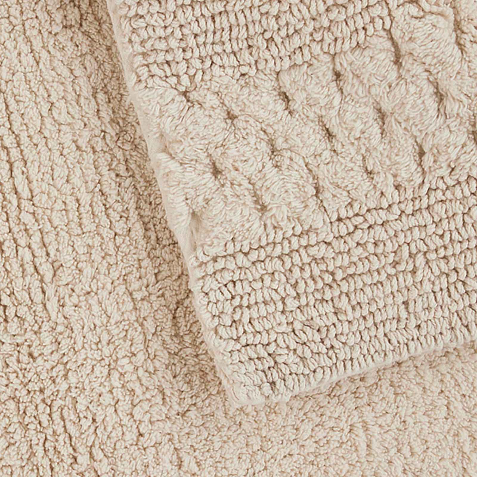 Reversible Tan Bath Rug, 17x24