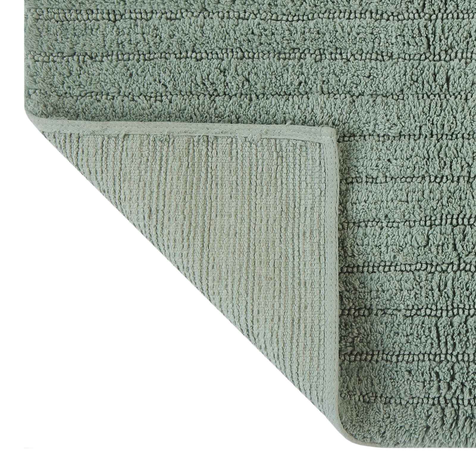 Green Striped High-Low Bath Rug, 20x30