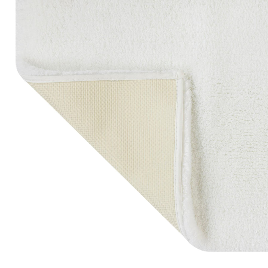 White Primasoft Plus Bath Rug, 20x30