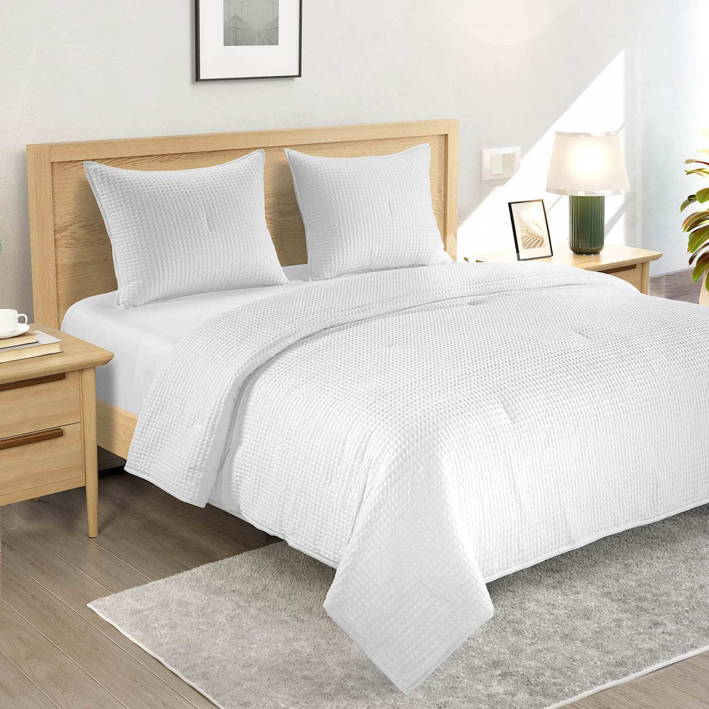 3-Piece White Cotton Waffle Quilt Set, King