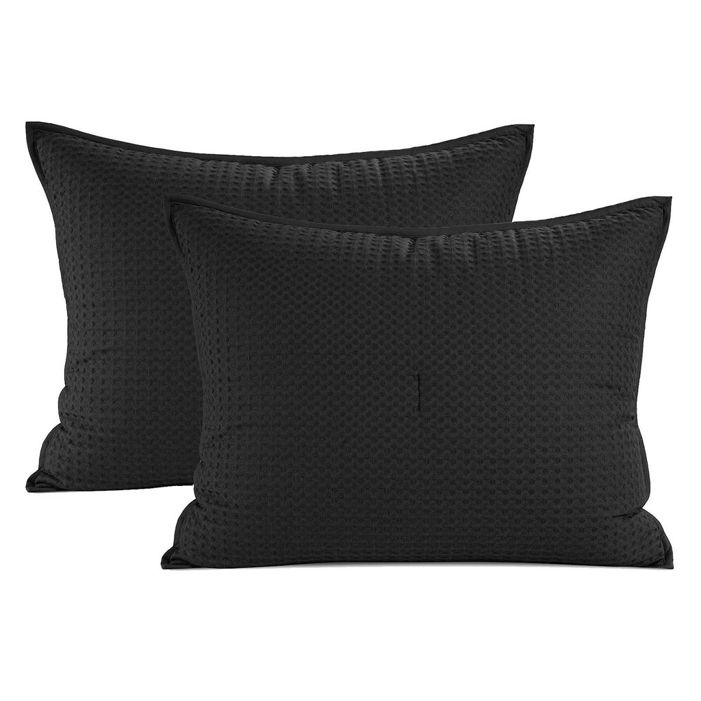 3-Piece Black Waffle Quilt Set, Full/Queen