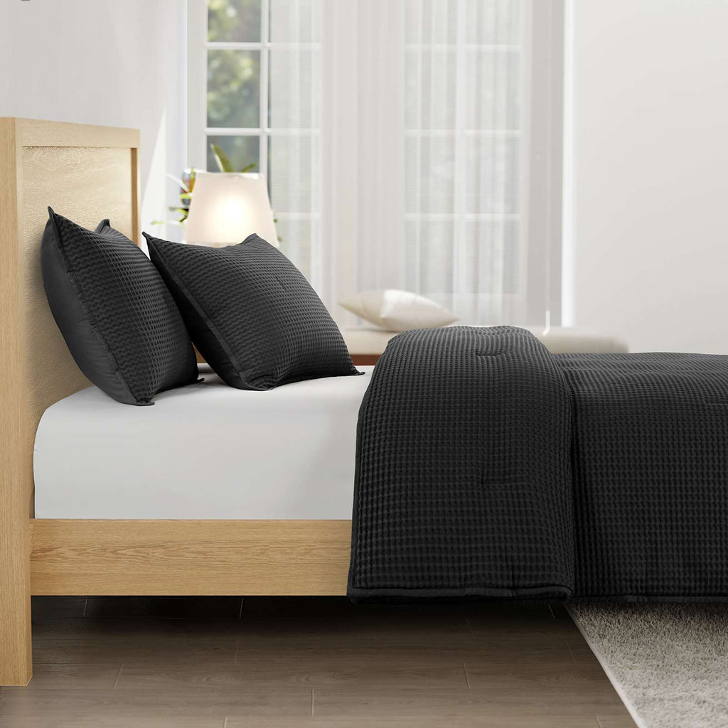 3-Piece Black Waffle Quilt Set, Full/Queen