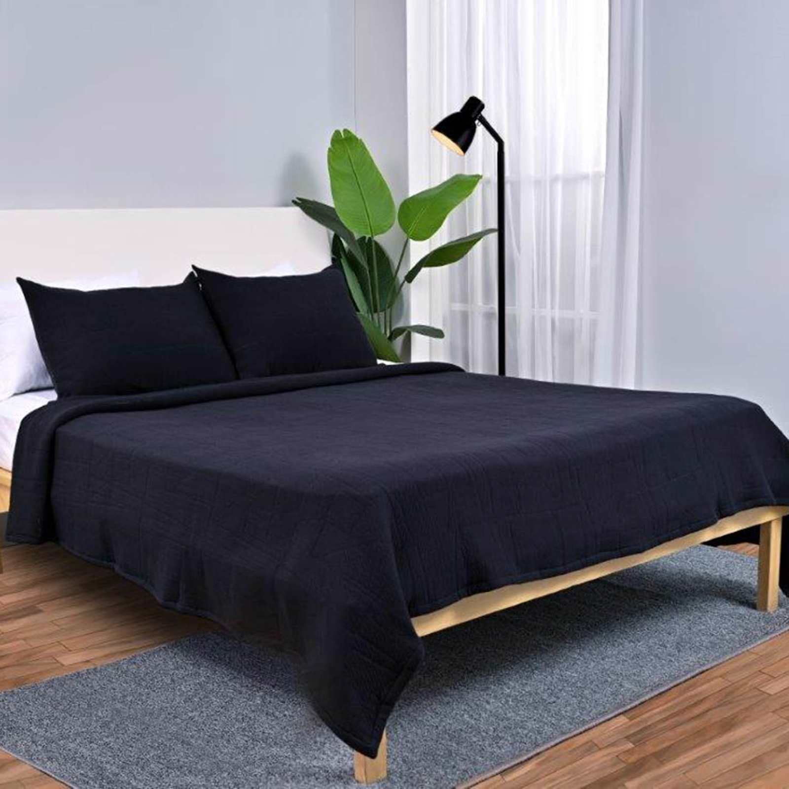 3-Piece Black Geometric Engineered Jersey Matelasse Coverlet Set, King