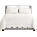 3-Piece White Cotton Scalloped Quilt Set, Full/Queen