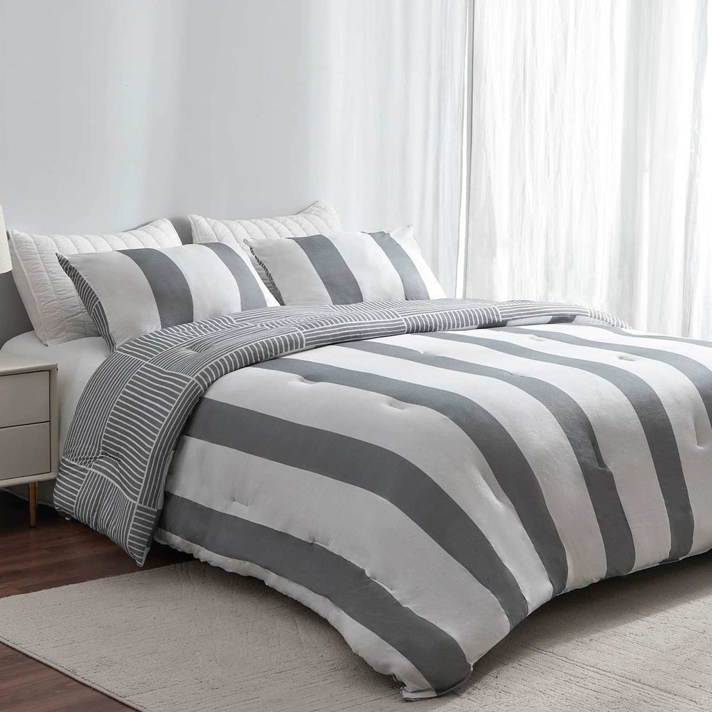 Grey Rugby Grid Reversible Comforter Set, Full/Queen